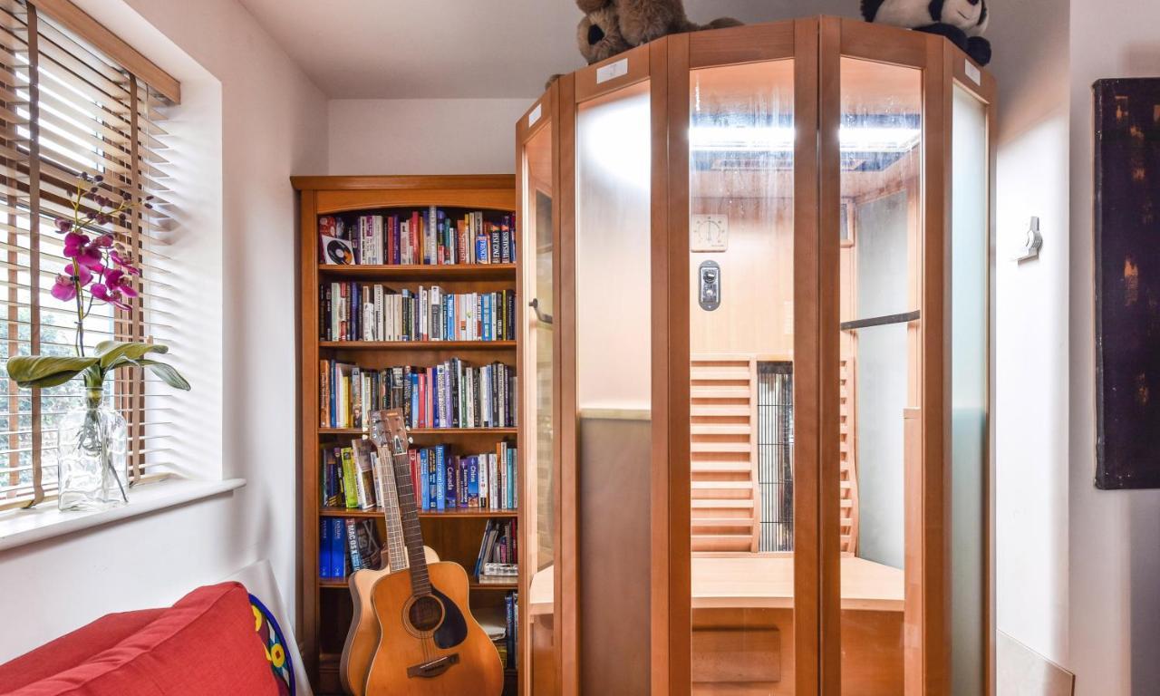 The Enclave Bed and Breakfast Γουόρδινγκ Εξωτερικό φωτογραφία